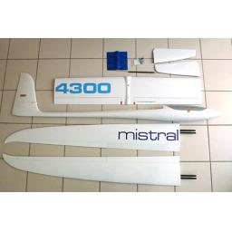 Mistral Kit 14.jpg